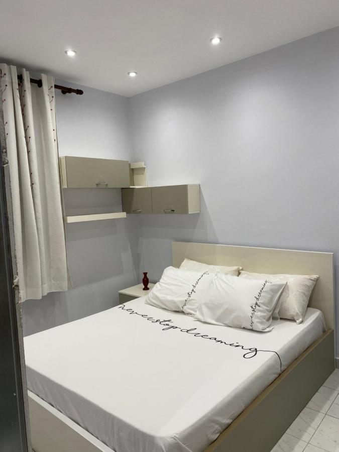 E&B Cosy Apartment Tirana Exterior photo